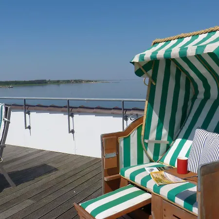 Penthouse Weitsicht 아파트